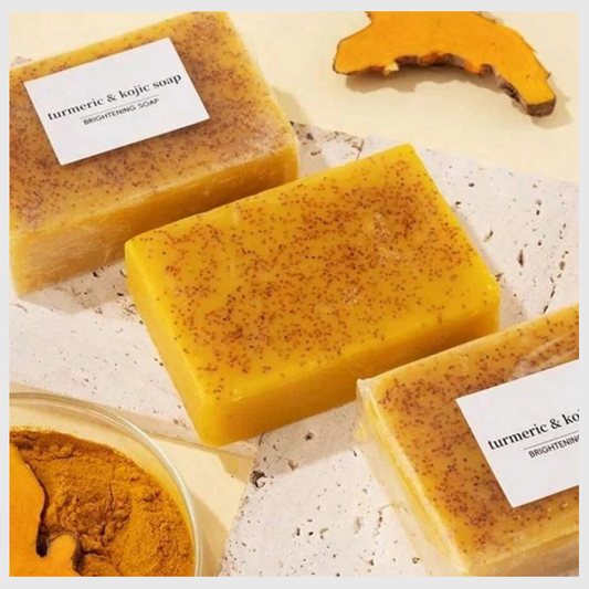 Savon au Curcuma et à l'Acide Kojique